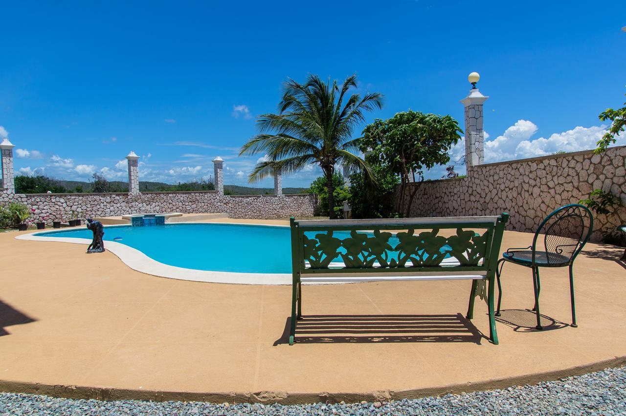 El Cielo Bed & Breakfast Portmore Exterior photo